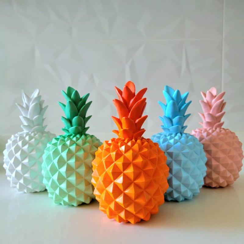 A.W. Coin Box Pineapple 20 cm (choose a color)