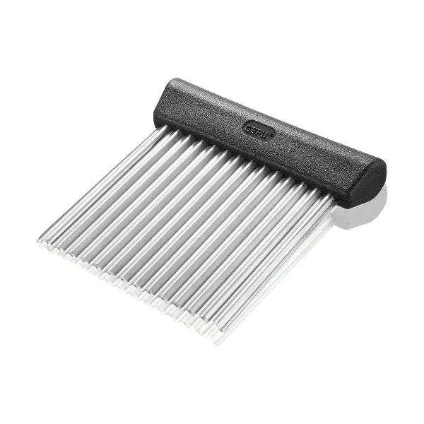 Wave Cutter Riffle – Creates decorative wavy cuts for fruits, vegetables, and snacks with ease.