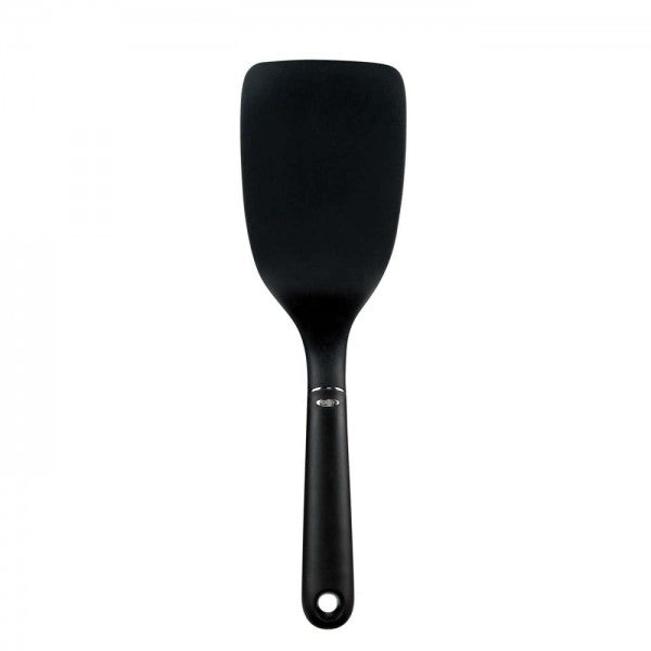 OXO Nylon Lasagne Turner – Sturdy, heat-resistant tool for lifting and serving lasagne and baked dishes.