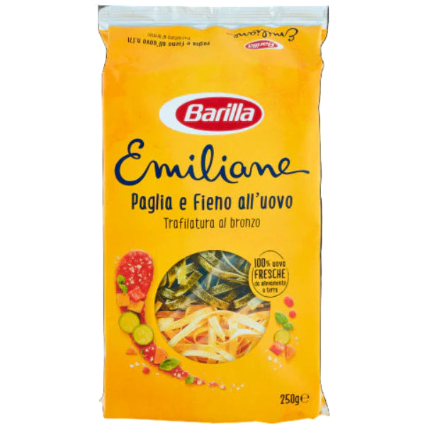 Classic “straw and hay” egg pasta combining yellow and green fettuccine for a colorful, authentic Italian dish.