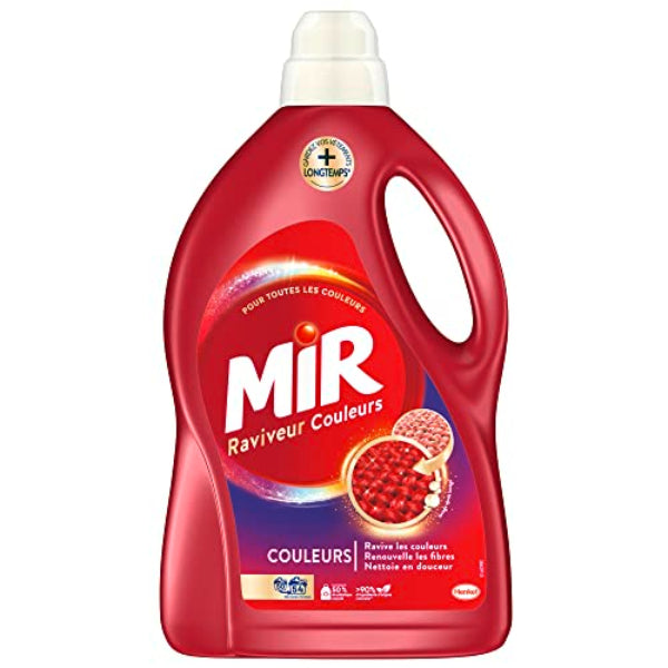Protects and enhances vibrant colors while providing effective cleaning