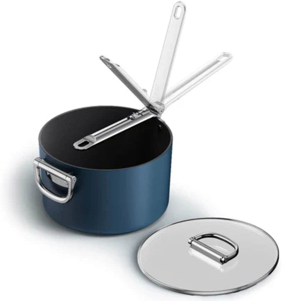 Ceramic non-stick with a clever folding handle and matching lid
