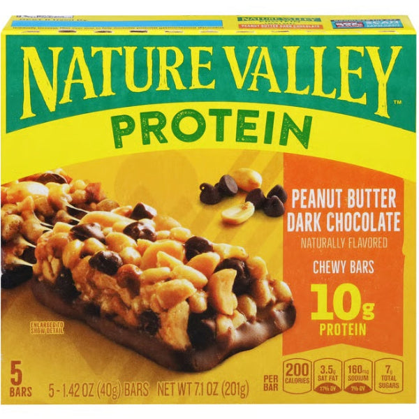 Blends chewy oats, rich peanut butter, and decadent dark chocolate for a satisfying, protein-packed snack.